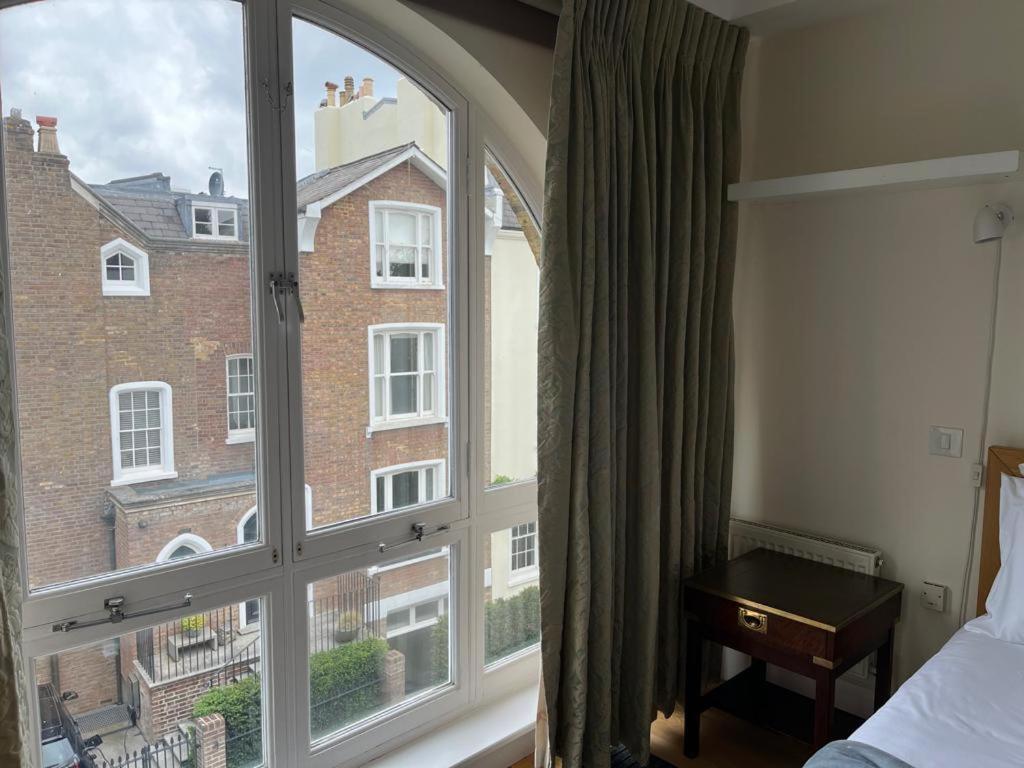 Serene Townhouse With Parking Λονδίνο Εξωτερικό φωτογραφία