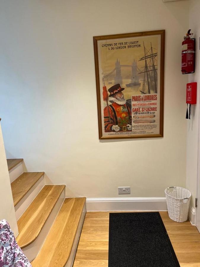 Serene Townhouse With Parking Λονδίνο Εξωτερικό φωτογραφία