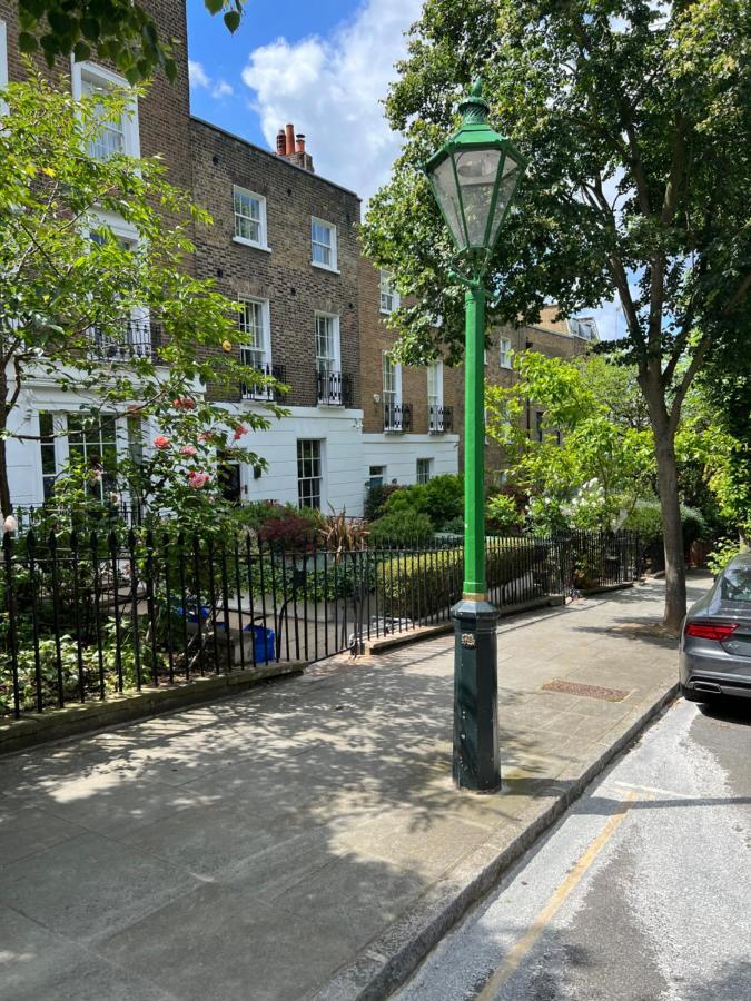 Serene Townhouse With Parking Λονδίνο Εξωτερικό φωτογραφία