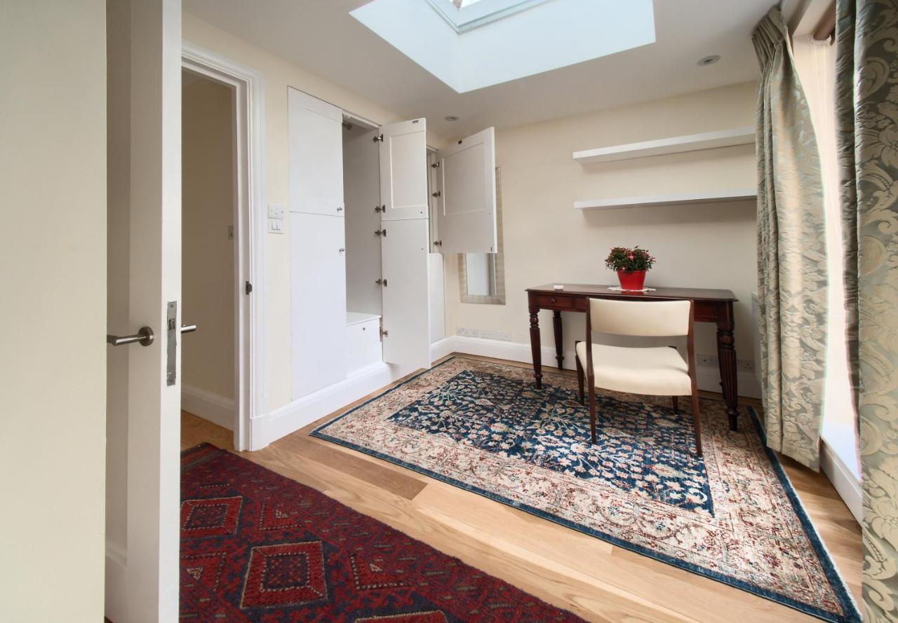 Serene Townhouse With Parking Λονδίνο Εξωτερικό φωτογραφία